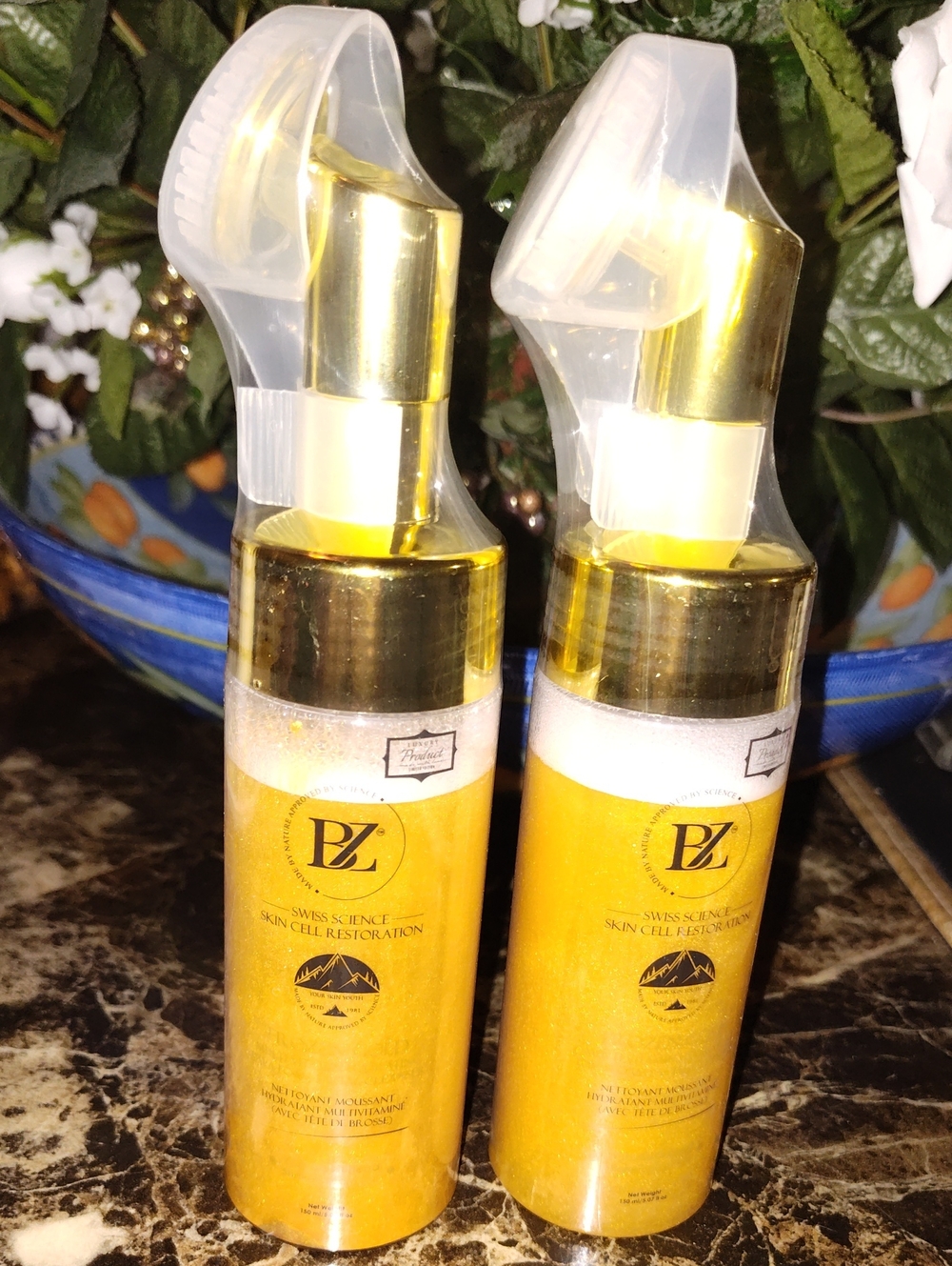 Two Below Zero Swiss Science Skin Cell Restoration Foam Cleanser — Gold